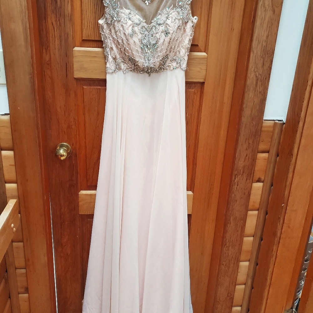 Exquisite Prom Dress